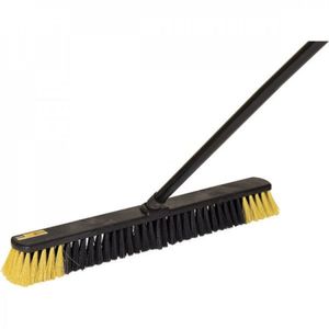Vassoura Tipo Gari Cepa Plástica Cerda Macia Vd 610 Vonder Preto