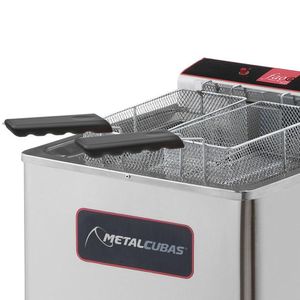 Fritadeira Elétrica água E óleo Metalcubas 29 Litros Gfao30p 220v