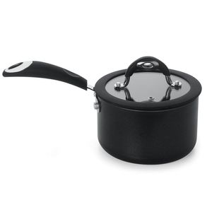 Panela Dom Preta 18 Cm 2,3 L Em Alumínio Com Revestimento Interno Antiaderente E Alças Em Silicone