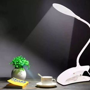 Luminaria De Mesa Led Touch Aticulável Flexível Lamp Usb Garra