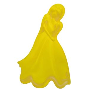 Forma De Silicone Para Doces Pudim Bolo Princesa Amarela