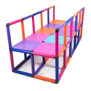 Plataforma Para Fundo De Piscinas Com Corrimãos Paralelos