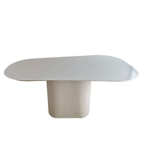 Mesa De Jantar Modelar Orgânica Laqueada 180x100
