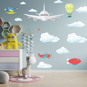 Adesivo De Parede Infantil Avião Nas Nuvens