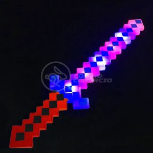 Kit Brinquedo Espada Pixel Minecraft 58cm C/Som Luz+3 Pilhas