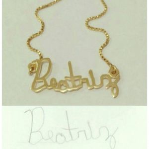 Gargantilha Manuscrito Personalizada Letras Dos Filhos Banhado A Ouro