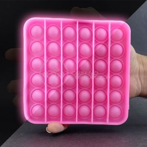 Pop It Brilha No Escuro Sensorial Rosa