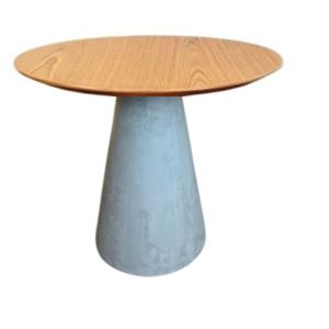 Mesa De Apoio Cone Cimento Queimado - Tampo Freijó 60 Cm Altura 70 Cm Cinza Claro
