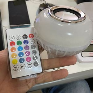 Lâmpada Led 12W E27 Rgb Colorida Com Caixa De Som