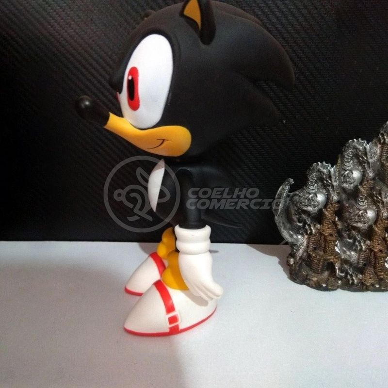 Boneco Sonic Preto Grande Super Size 23Cm - Sonic em Promoção na