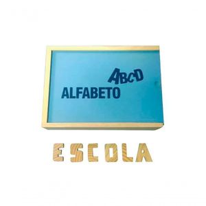 Brinquedos Educativos - Alfabeto Móvel Em Madeira 40 Peças