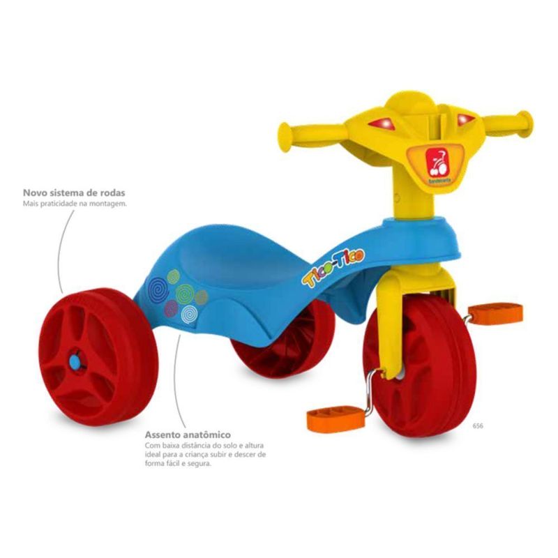 Triciclo de Passeio e Pedal para Bebe Calesita Moto Uno Rosa