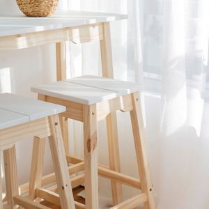 Banqueta Alta Moema 75ax35lx35p Em Madeira Cor Branco E Natural
