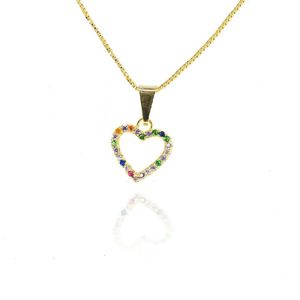Colar Pingente Coração De Zircônias Coloridas Sortidas Folheado A Ouro 18k