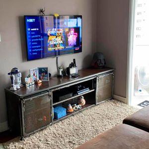 Rack Para Tv Staten Island - Estilo Industrial Em Ferro Largura 210cm L