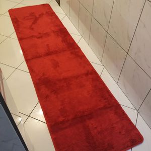 Passadeira Tapete Macio 0,66 X 1,80m Antiderrapante Vermelho