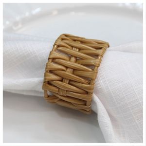 Jogo De Anéis Para Guardanapo Claro Em Rattan 4 Peças