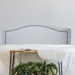 Cabeceira Queen Estofada Para Cama Box Com Tachas 160x60cm Curva Luxo Branco/fumê