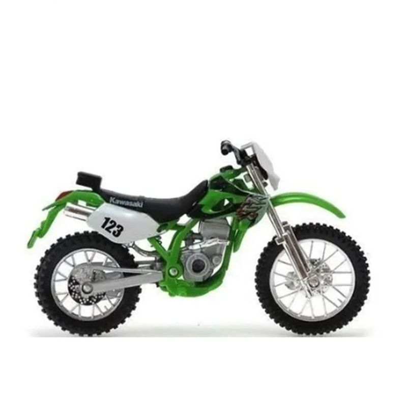 MKP001345033978-3