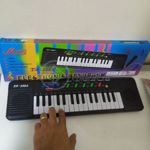 Mini Teclado Infantil32 TeclasKaraokê E Microfone A Pilha