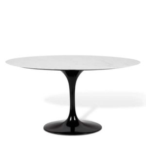 Mesa De Jantar Saarinen Oval 120x80 Cm Mármore Carrara Base Preta