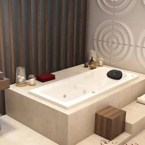 Banheira De Hidromassagem Capri Branca Em Gel Coat Super Luxo 135x80x46cm - P6 - 220v - Sem Aquecedo Branco