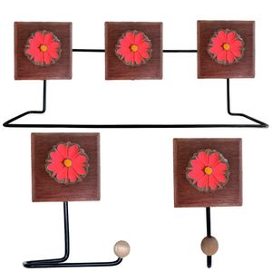 Kit Banheiro 3 Peças Toalheiro Cabideiro Porta Papel Papel Com Flores Coloridas Cor Vermelho