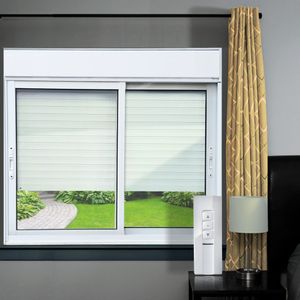 Janela Elite 2 Folhas Moveis Com Persiana Integrada Correr Com Motor E Controle Remoto 120 X 200 Vidro Liso Branco