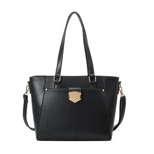 Bolsa Feminina Preta Detalhe Dourado Grande Pu Fuseco preta