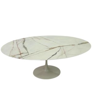 Mesa De Jantar Saarinen Oval 120x80cm Calacata Marmorizada Gelo Branco