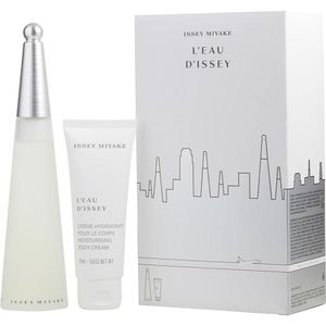 Cx De Presente Feminino L'eau D'issey Issey Miyake Eau De Toilette Spray 100 Ml + Body Cream 76 Ml (travel Offer)
