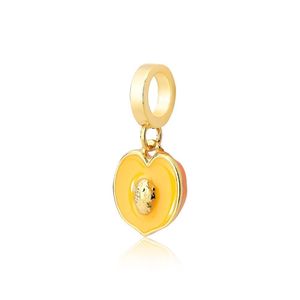 Charm Pêssego Revestido Em Ouro