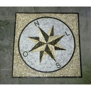 Rosa Dos Ventos Em Mosaico Com Letras Miolo Orientável Tamanho 130cm