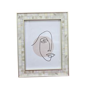 Porta Retrato Em Poliestireno Madre Pérola 20 X 25cm