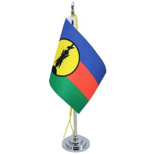 Mini Bandeira De Mesa Do Nova Caledônia Poliéster 15 Cm Mastro
