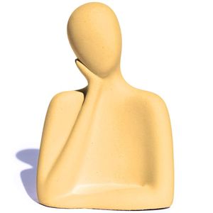 Estátua Artesanal Família Pai 9 Cm Em Cimento Amarelo