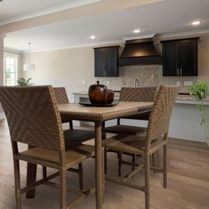 Conjunto De Mesa De Jantar Talin Com 4 Cadeiras Trançado Artesanal Marrom - Amadeirado