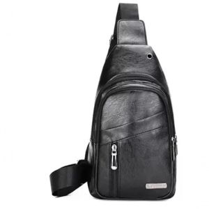 Bolsa Transversal Masculina Couro Ombro Peito Nova Pochete Preto Unissex
