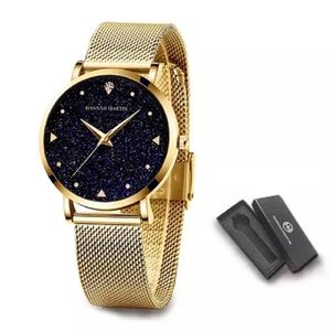 Relógio Feminino Hannah Martin Pulseira Malha De Aço Com Pedras Strass Dourado