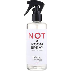 Perfume Feminino Juliette Has A Gun Not Para Ambiente Em Spray 200 ml