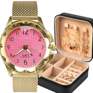 Relogio Dourado Banhado Porta Joia Colar Fundo Rosa
