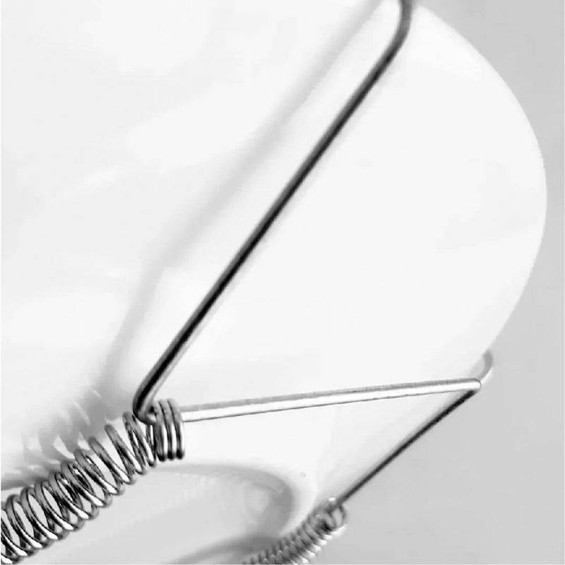MKP005740000887-8