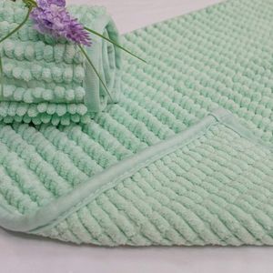 Tapete Para Banheiro Bolinha Soft 50x100 Azul Piscina