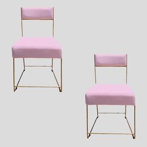 Kit 02 Cadeiras Atena Base De Ferro Maciço Dourada Suede Rosa Bebê D'classe Decor