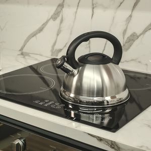Chaleira Em Inox Com Apito E Fundo Duplo à Indução Prata