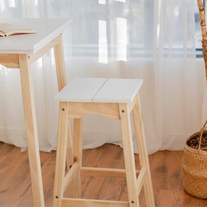 Conjunto 2 Banquetas Altas Moema Cor Branco E Natural